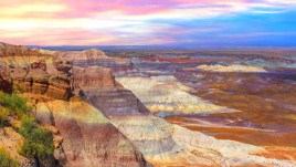 Un arcobaleno di pietra nel deserto dell’Arizona