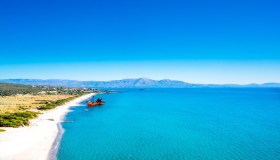 Naufragi e relitti: dove ammirare i più incredibili