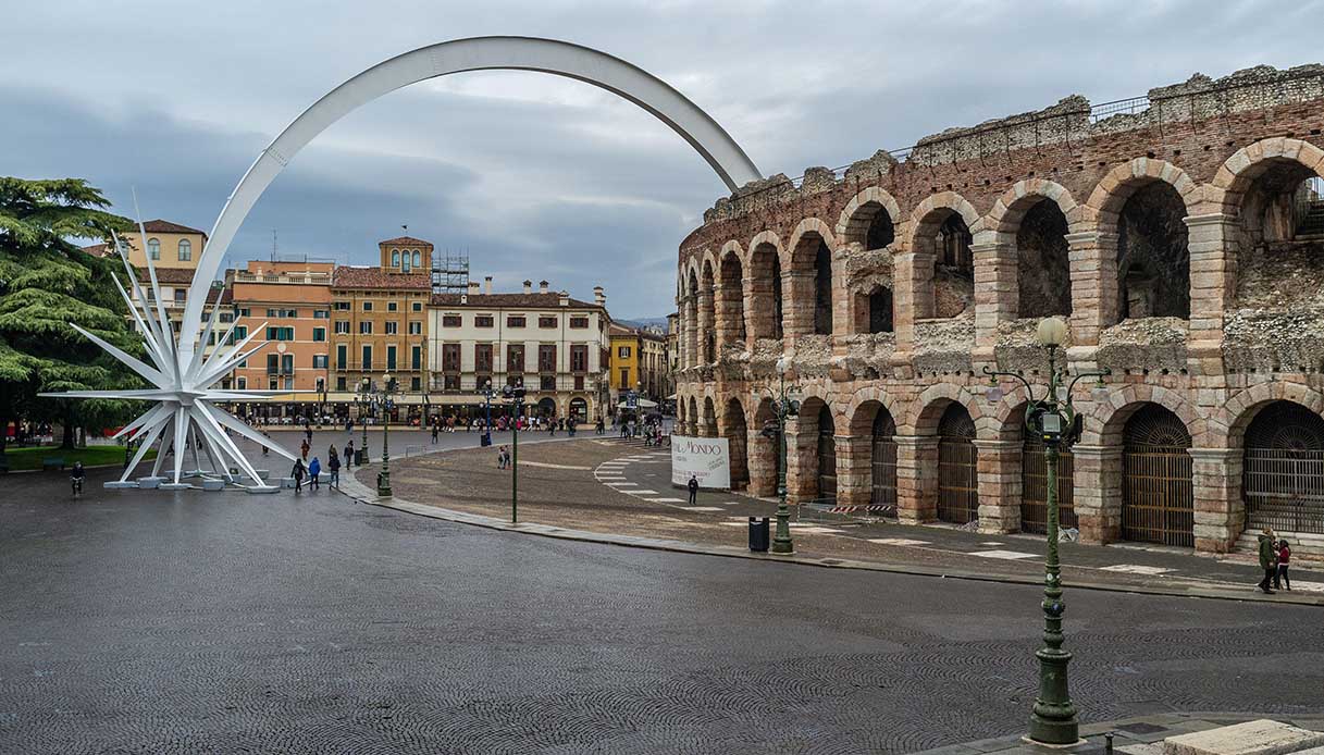 Stella cometa in piazza Bra