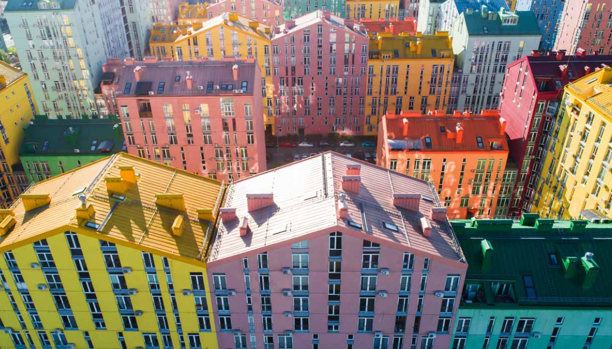 Comfort Town, quartiere a blocchi colorati di Kiev