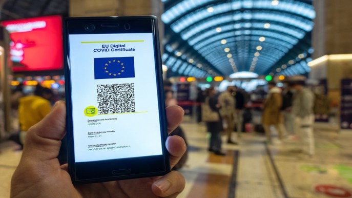 Green Pass senza scadenza e addio alle zone rosse