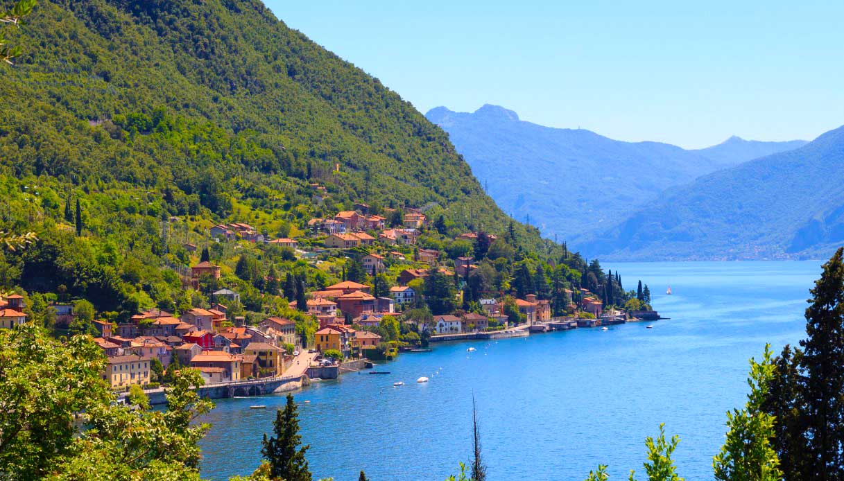 Vista sul borgo di Fiumelatte, Varenna