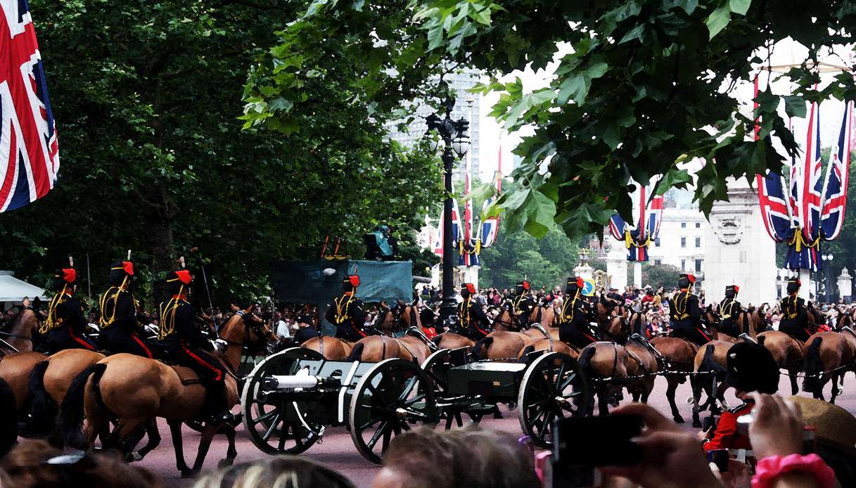 Trooping The Colour giubileo di platino