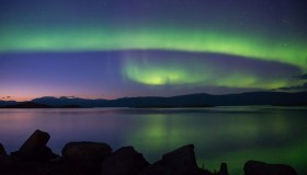 Cacciatori di aurore, avete mai sentito parlare del Blue Hole di Abisko?