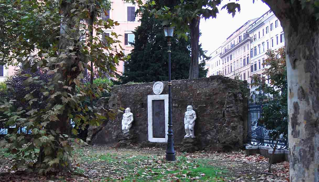 A Roma c’è una porta magica: dove si nasconde