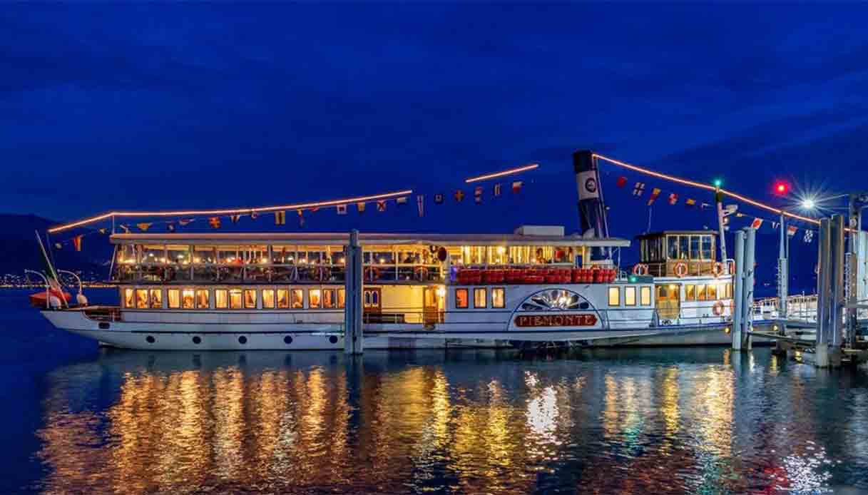 La crociera di Babbo Natale sul piroscafo a vapore