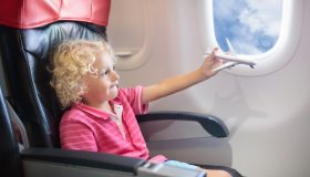 Su queste compagnie aeree i bambini si divertono un mondo