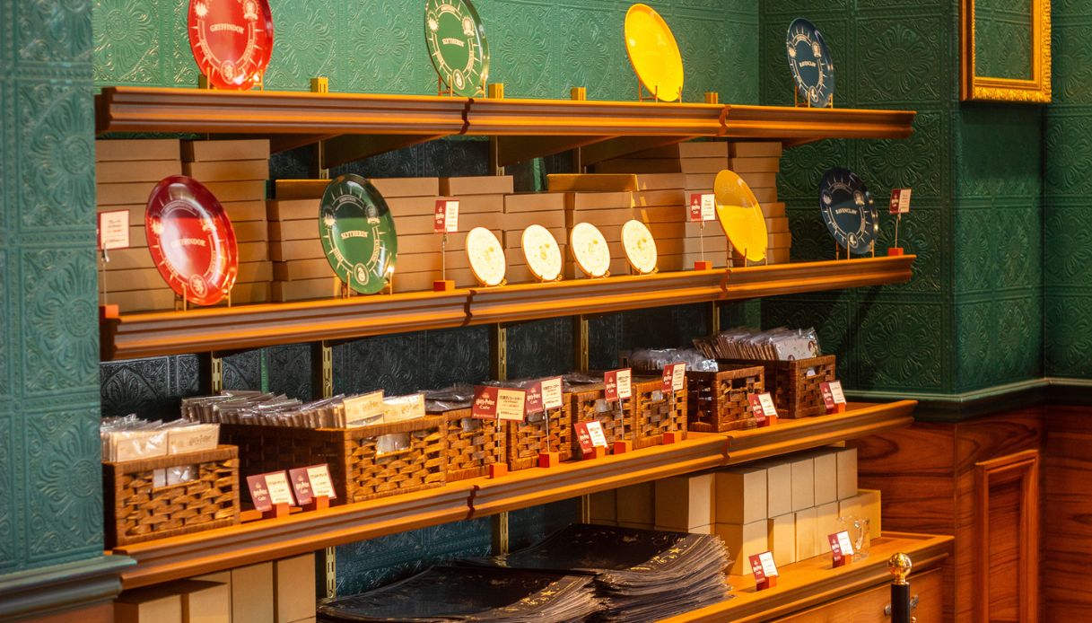 Gli interni dell'Harry Potter Cafè