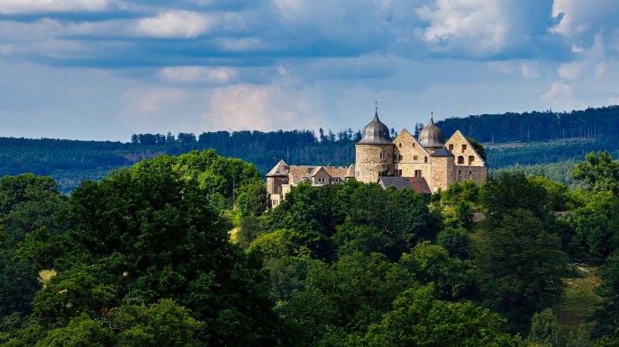 Dentro una fiaba: il castello nel bosco della Bella Addormentata