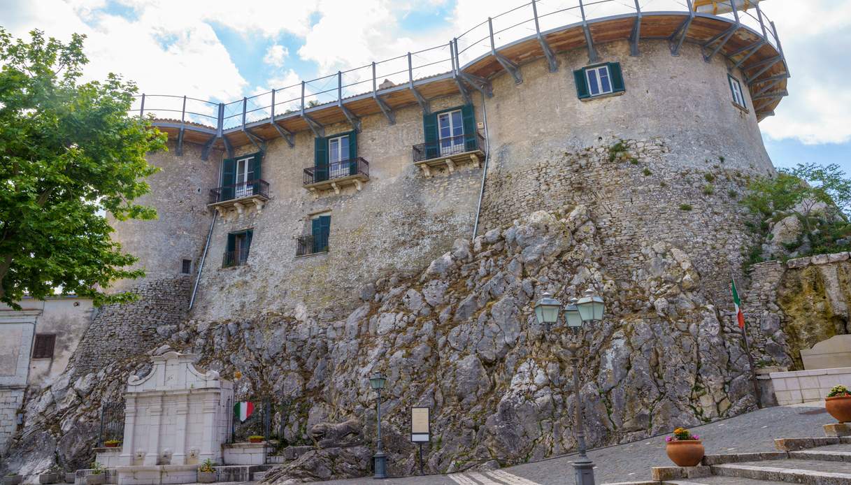 Visita al Castello di Macchiagodena