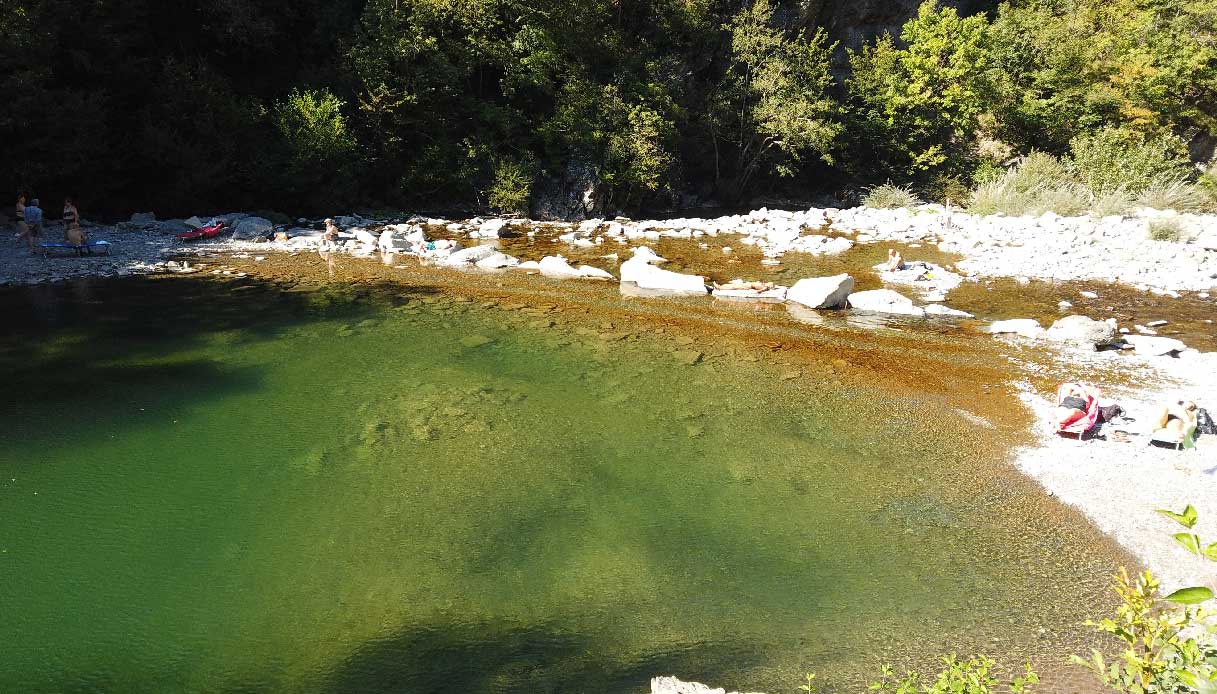 La piscina naturale di Giotto e il guado