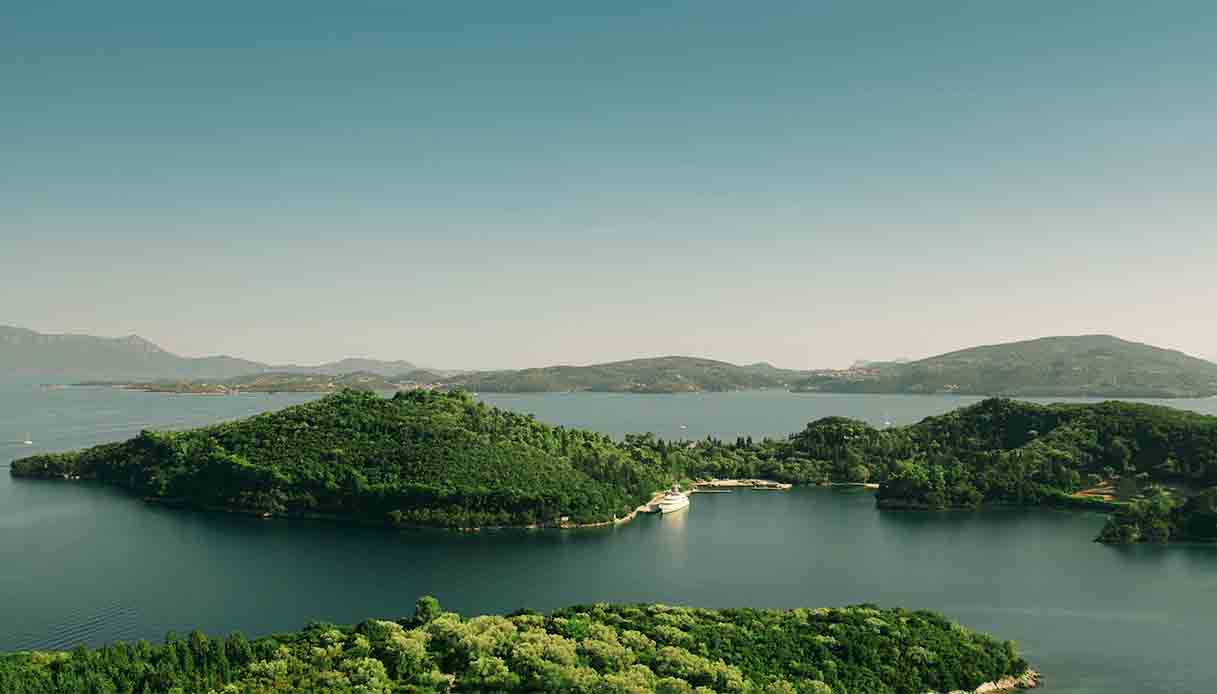 Skorpios, l’isola greca (di Onassis) sta per diventare un resort di lusso