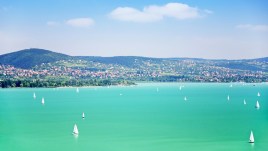 Il fascino romantico del lago Balaton, nel cuore dell’Ungheria