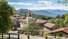 Boarezzo, il borgo d’artista della Lombardia