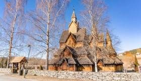 La chiesa di legno che sembra uscita da una fiaba