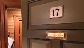 Non aprite la porta di questo hotel: la stanza è infestata