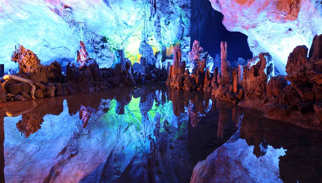 Laghetto della Reed Flute Cave