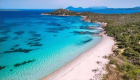 La Costa Smeralda fuori stagione è il paradiso che non ti aspetti