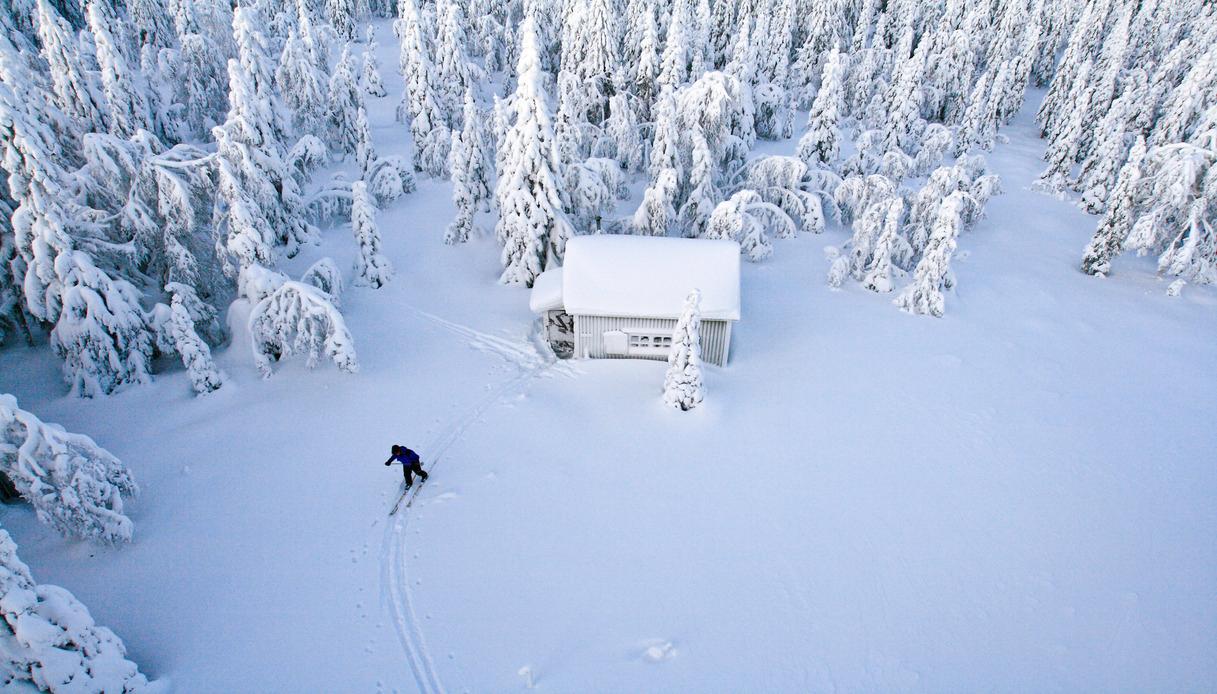 La magia dell’inverno bianco nella Svezia artica