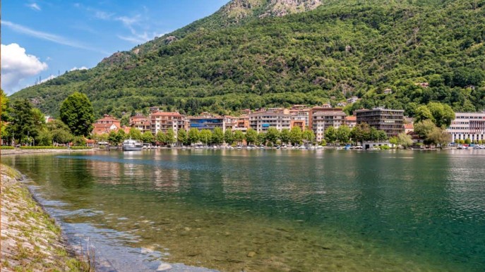 Itinerari in bicicletta a pelo d’acqua: i più belli in Italia