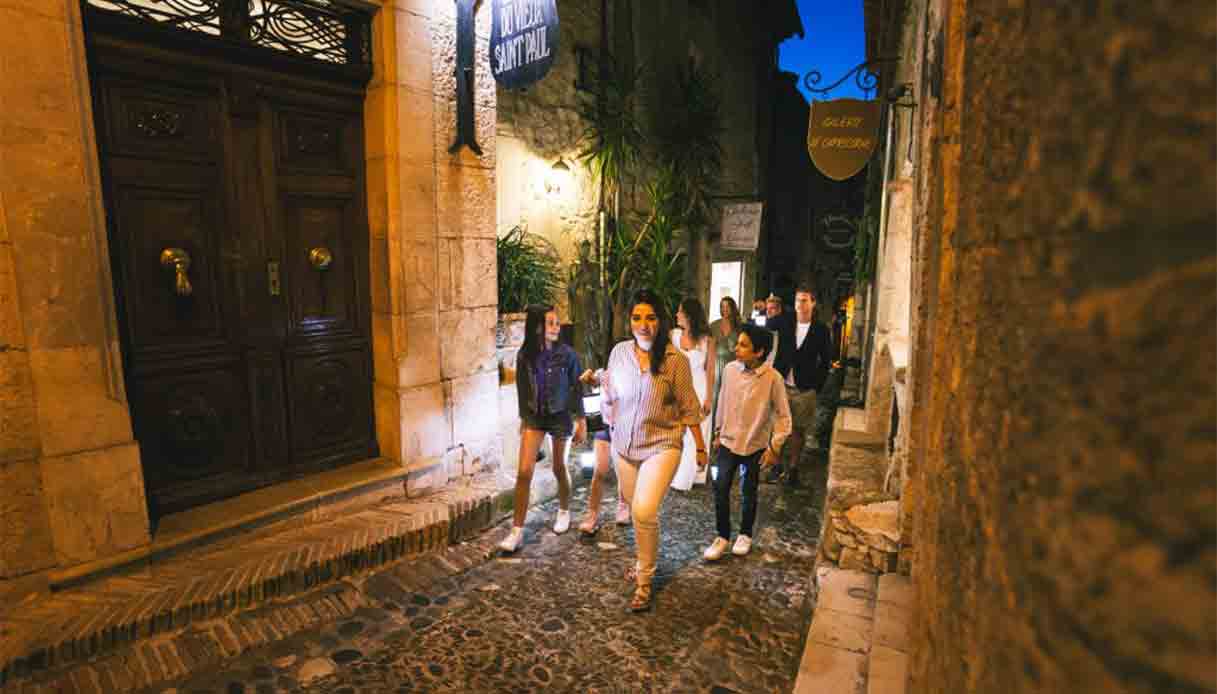 saint-paul-de-vence-lanterna