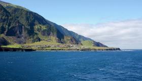 Benvenuti nell’isola abitata più remota del mondo