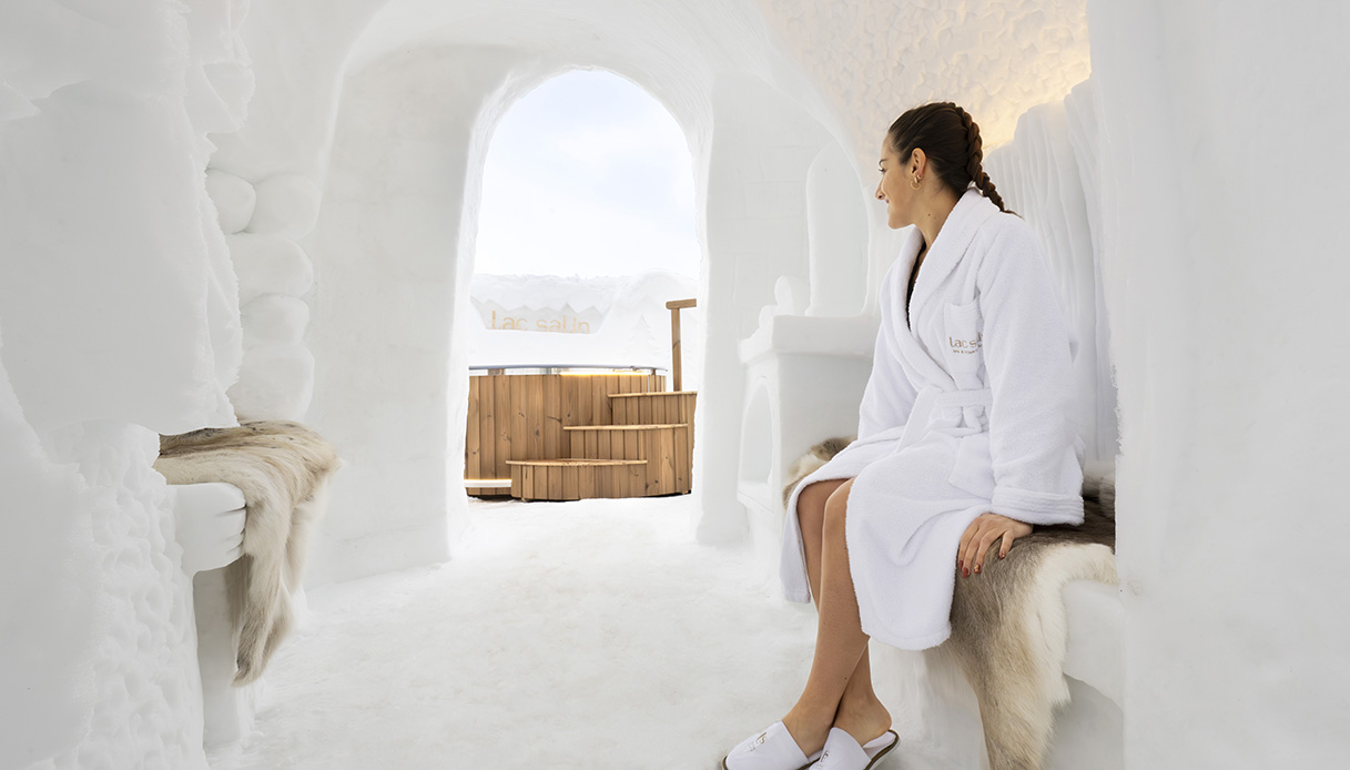 In Italia esiste una spa fatta di neve e ghiaccio: è un sogno