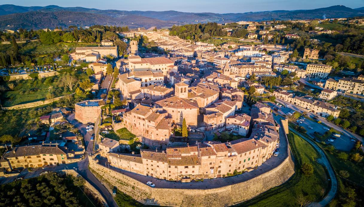 Americani innamorati pazzi di questo borgo italiano