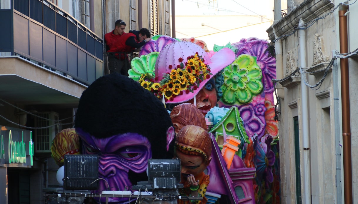 Questo è il Carnevale più “stretto d’Italia”: la festa è cominciata