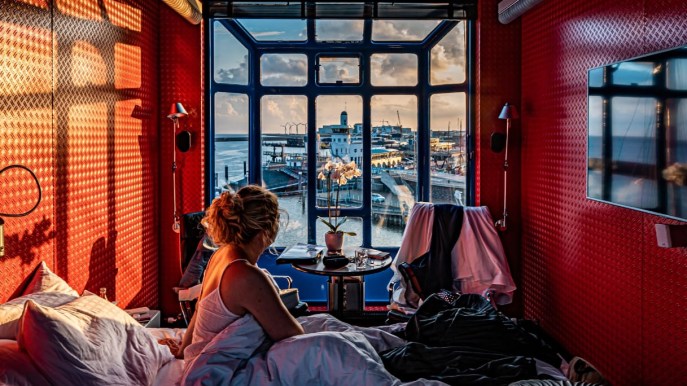 Questa vecchia gru è stata trasformata in un alloggio con vista mozzafiato