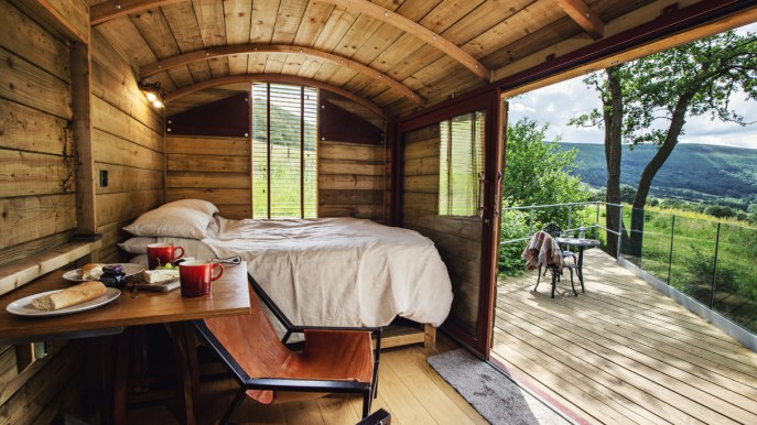 Prima era la carrozza di un treno, ora è un alloggio “disconnesso” dal mondo