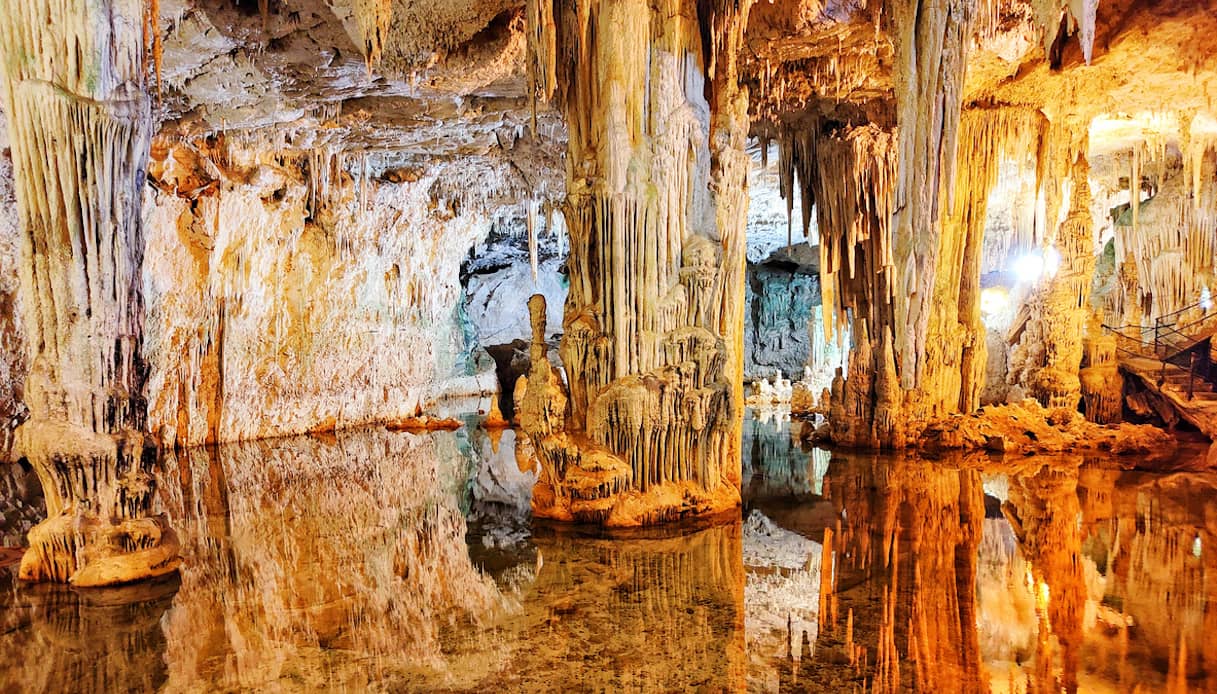 Vista della Grotta di Nettuno