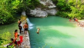 Castel Trosino e le sue Cascatelle: il binomio perfetto per una gita nelle Marche