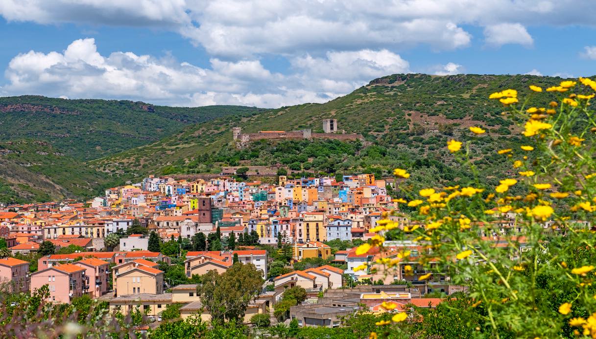 Riparte il Trenino Verde della Sardegna: date e itinerari