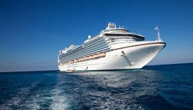 Salpano le nuove crociere di lusso nel Mar Mediterraneo