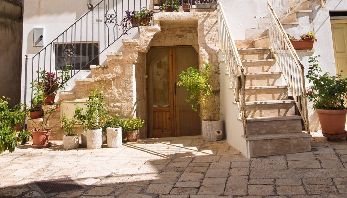 Vicolo di Noci, in Puglia
