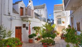 Alla scoperta di Noci, in Puglia, tra gnostre e profumo di cioccolato