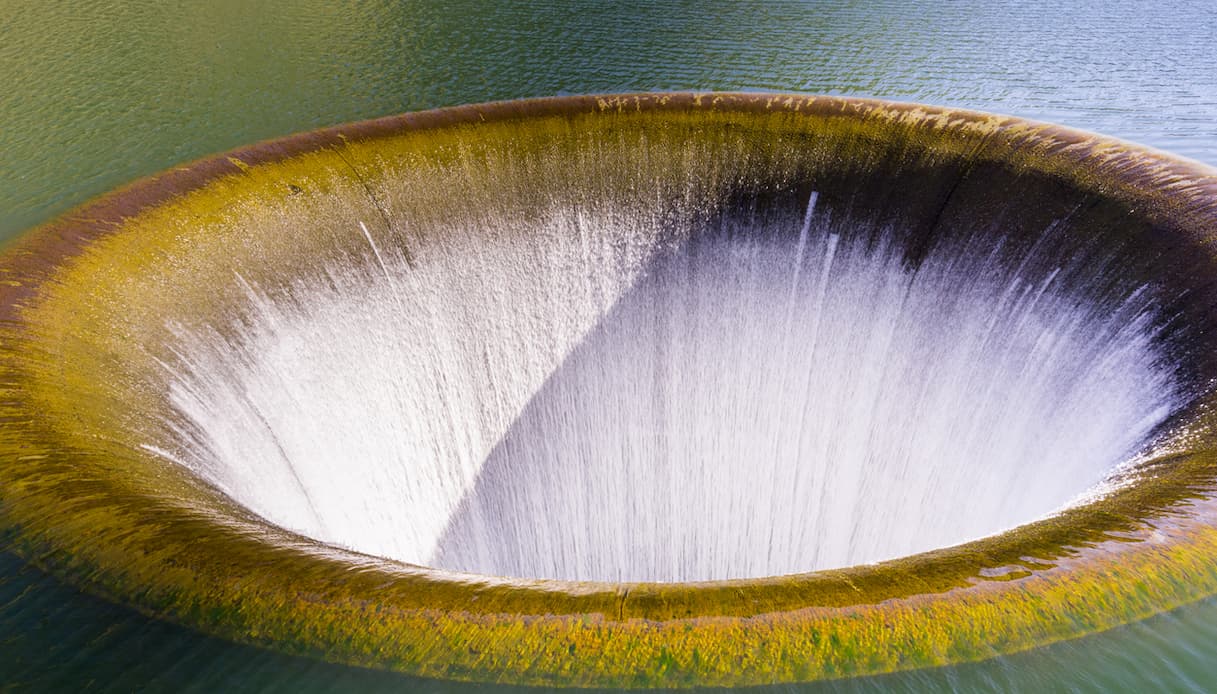 Glory Hole, California