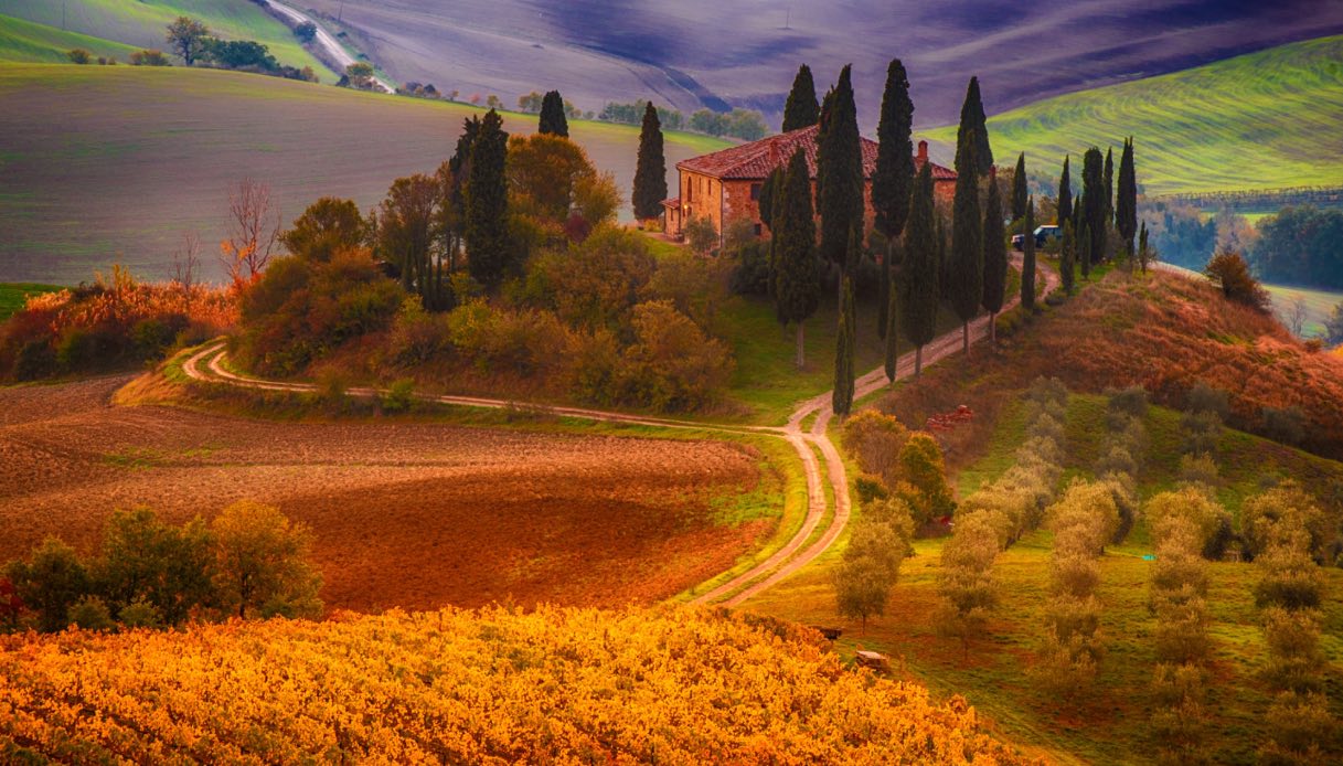 Arriva lo spettacolo del foliage, i paesaggi più belli da vedere in Italia