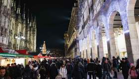 I mercatini di Natale a Milano, tra luci scintillanti e momenti tradizionali