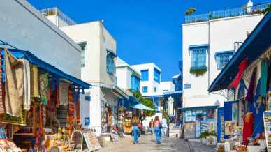 Per entrare in Tunisia dal 2025 ci vorrà il passaporto