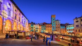 Arezzo, i mercatini di Natale sono pura magia. Dove si trovano e come raggiungerli
